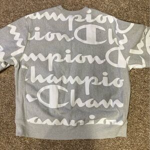 Thick and heavy Men’s 2X Champion sweatshirt